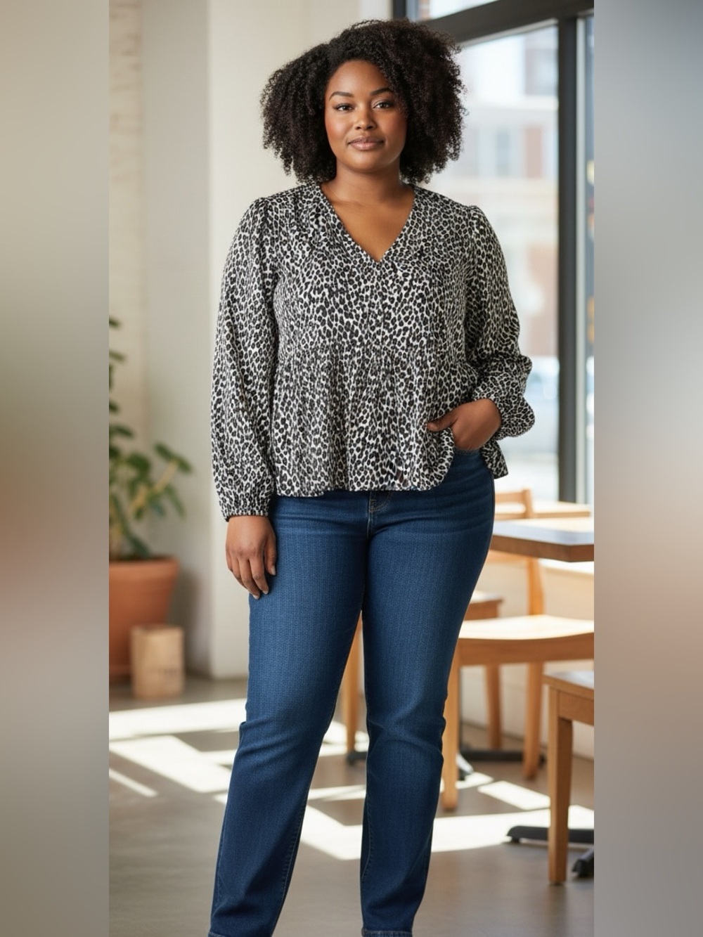 Torrid Size 2 Leopard Print Peplum Top Black White V-Neck Blouse Plus Size